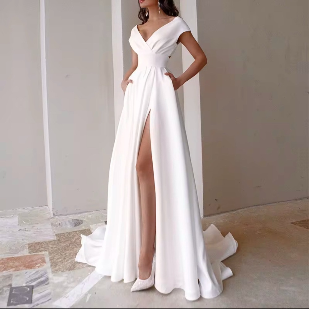Elegant V-Neck Slit Leg Open Back Floor Length Pure White Evening Gown
